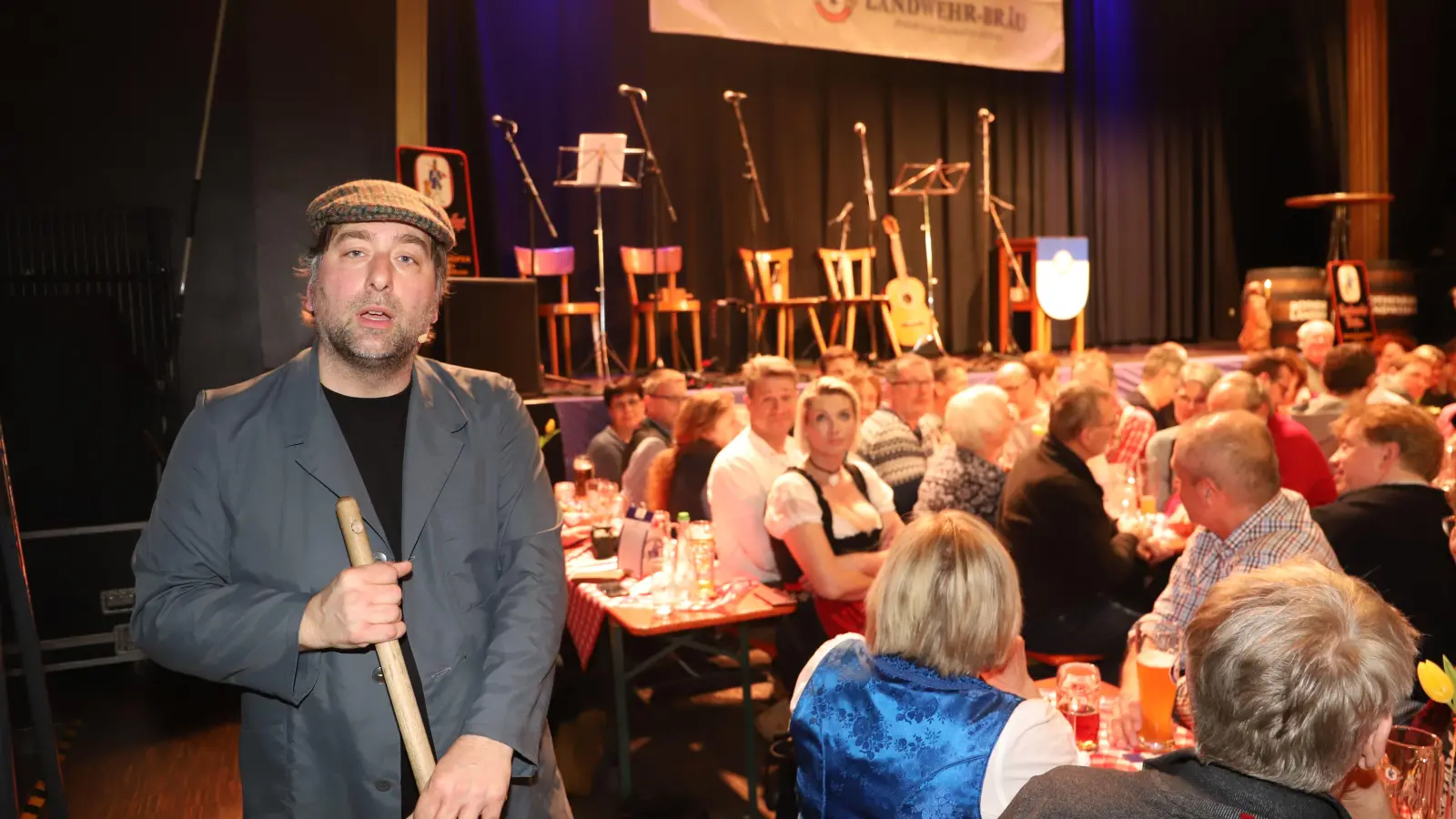 Begeisterte beim Derblecken: Thorsten Siebenhaar alias Hausmeister Schorsch. (Foto: Oliver Herbst)