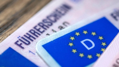 Ein weiteres Element der EU-weiten Reform ist die Ausweitung des begleiteten Fahrens auf die gesamte Europäische Union. (Symbolbild) (Foto: Sina Schuldt/dpa)