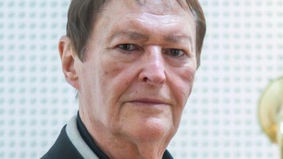 Hans-Jürgen Buchner von der Musikgruppe Haindling hat die Sommertournee 2026 abgesagt. (Archivbild) (Foto: Armin Weigel/dpa)