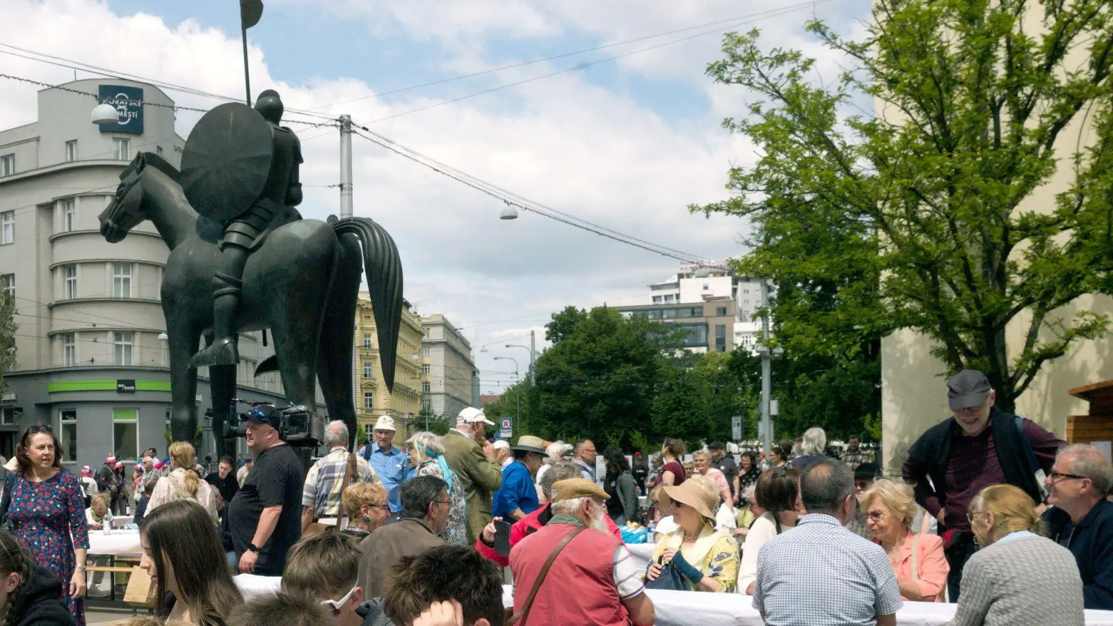 Das traditionelle Pfingsttreffen der vertriebenen Sudetendeutschen und ihrer Nachkommen findet erstmals in Tschechien statt. (Foto: Michael Heitmann/dpa)