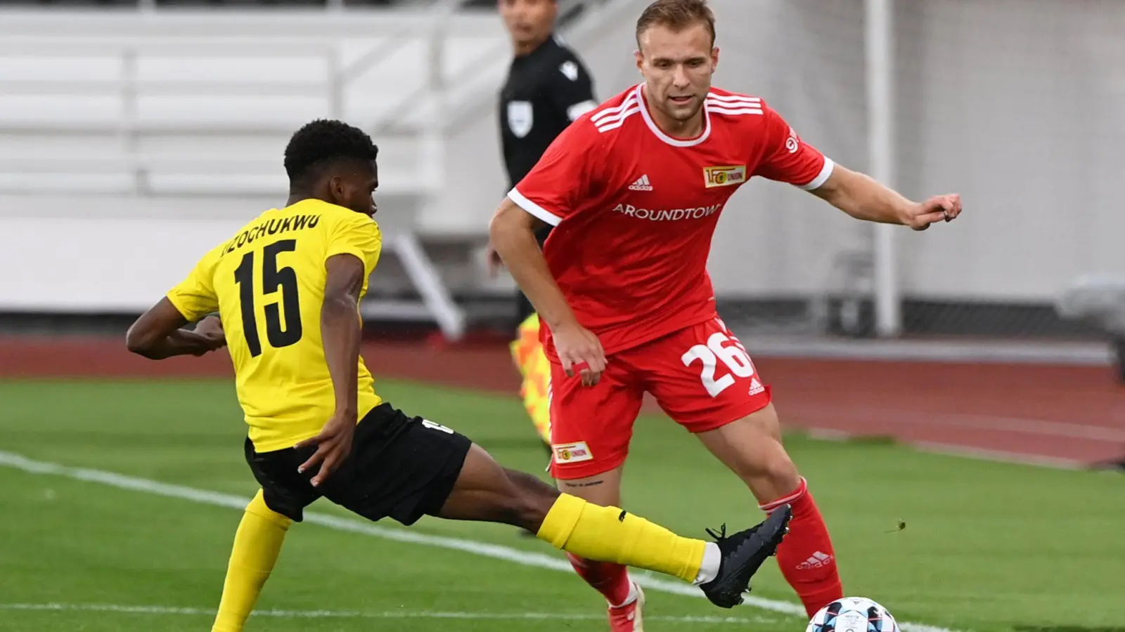 Tymoteusz Puchacz (r) wechselt bis zum Saisonende vom 1. FC Union Berlin zum türkischen Erstligisten Trabzonspor. (Foto: Matthias Koch/dpa)