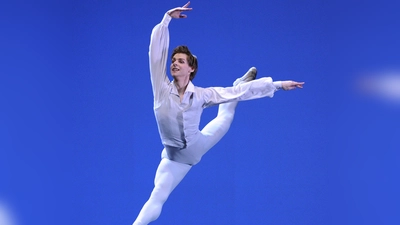 Der prominente Balletttänzer Wladimir Schkljarow ist in St. Petersburg nach Angaben des Mariinski-Theaters auf tragische Weise ums Leben kommen. (Archivbild) (Foto: Rainer Jensen/dpa)