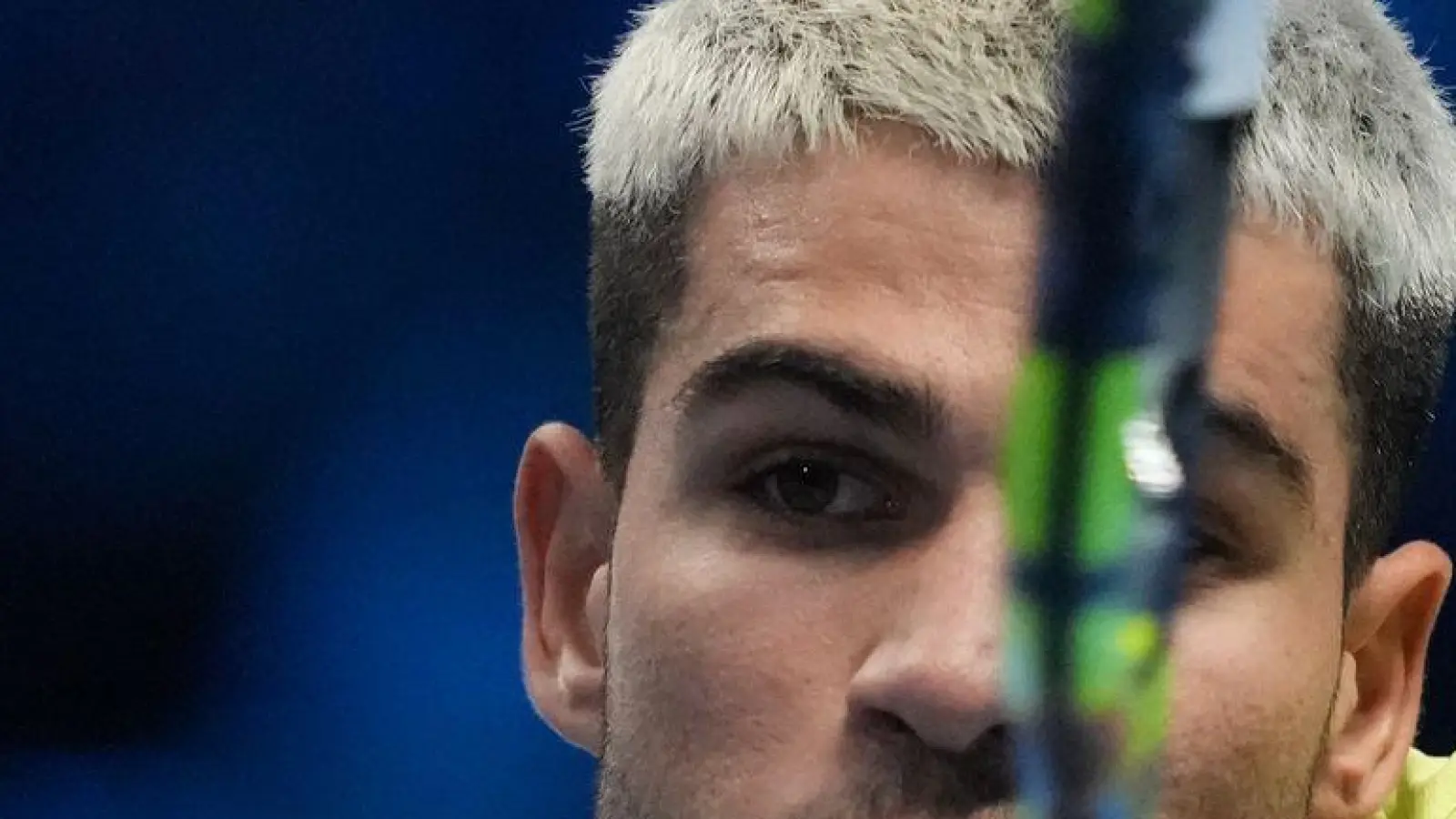 Carlos Alcaraz musste im zweiten Match hart kämpfen. (Foto: Antonio Calanni/AP/dpa)