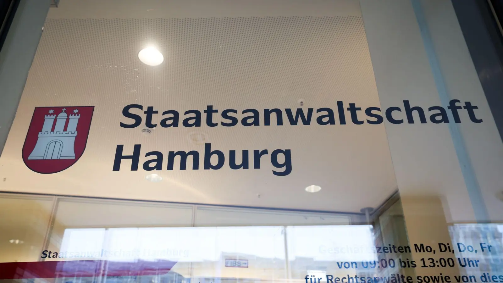 Die Staatsanwaltschaft Hamburg ermittelt gegen einen weiteren Mann, der einem Netzwerk Pädokrimineller angehören soll. (Archivbild)  (Foto: Christian Charisius/dpa)