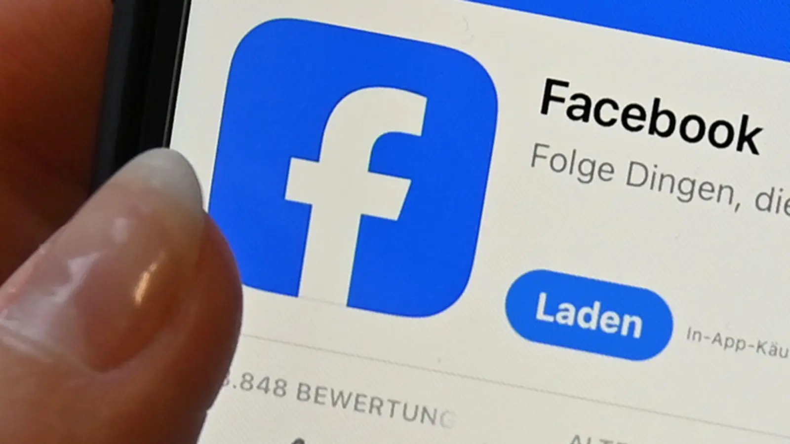 Meta will seine KI-Software Meta AI durch Nutzerdaten aus Instagram und Facebook trainieren. Verbraucherschützer sehen einen Verstoß gegen Datenschutzrecht und sind vor Gericht gezogen. (Foto: Anna Ross/dpa)