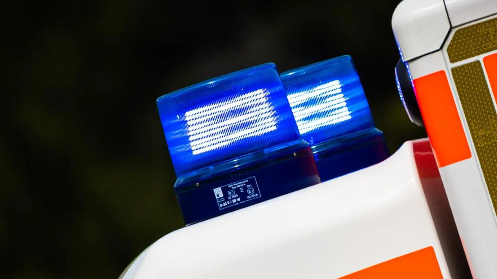 Die Polizei sucht nach Zeugen. (Symbolbild) (Foto: Moritz Frankenberg/dpa)