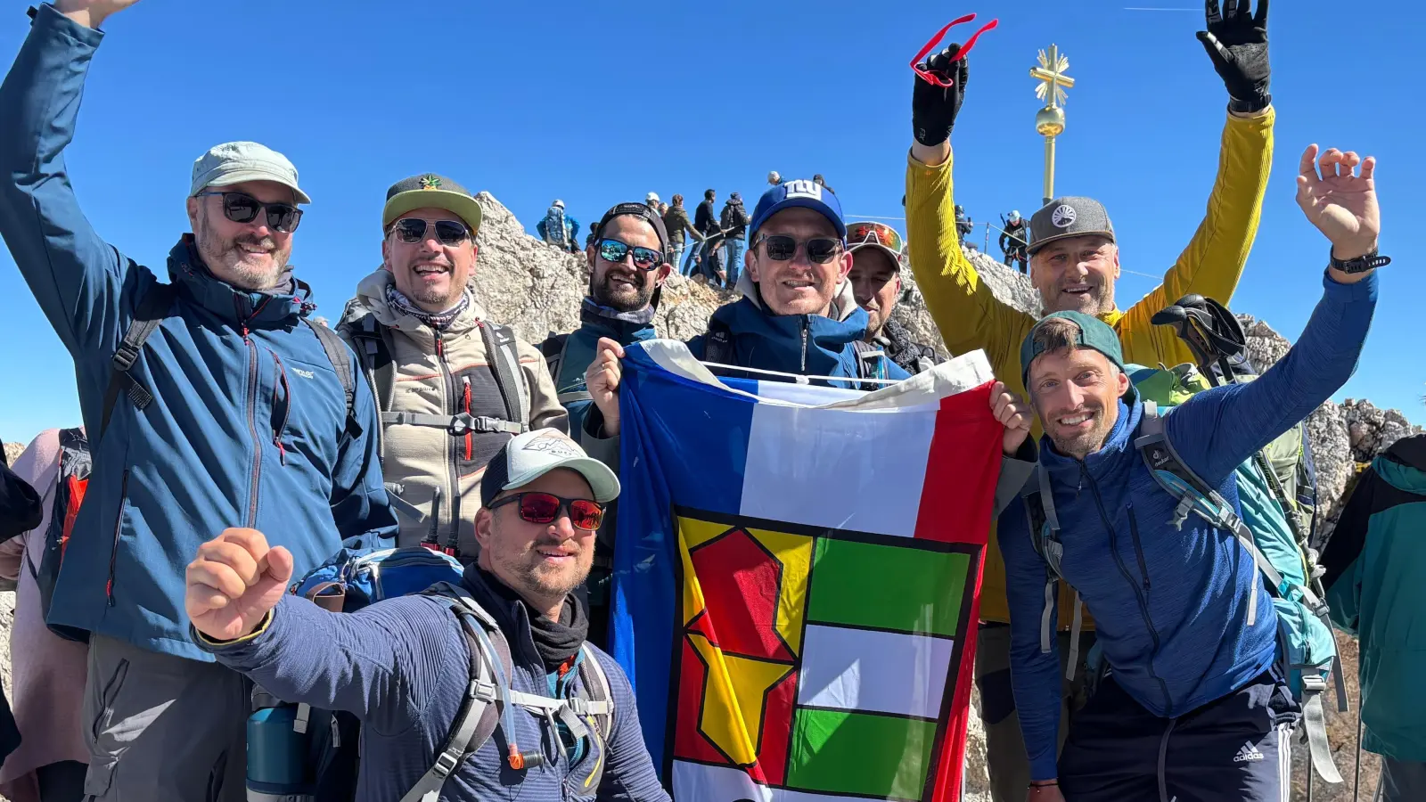 Mit dabei waren (stehend, von links): Thomas Weber, Christian Peipp, Sebastian Höhn, Christian Rotter, Martin Braun, Christian Helmreich und Benjamin Rentsch sowie – vorne, kniend – Christian Engels. (Foto: privat)