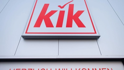 Fast zwölf Jahre lang war Patrick Zahn Chef des Textildiscounters Kik. (Archivbild) (Foto: Guido Kirchner/dpa)
