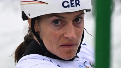  Ricarda Funk patzte beim Weltcupfinale in Augsburg und verpasste somit den Sieg im Gesamtweltcup. (Archivbild)  (Foto: Sebastian Kahnert/dpa)