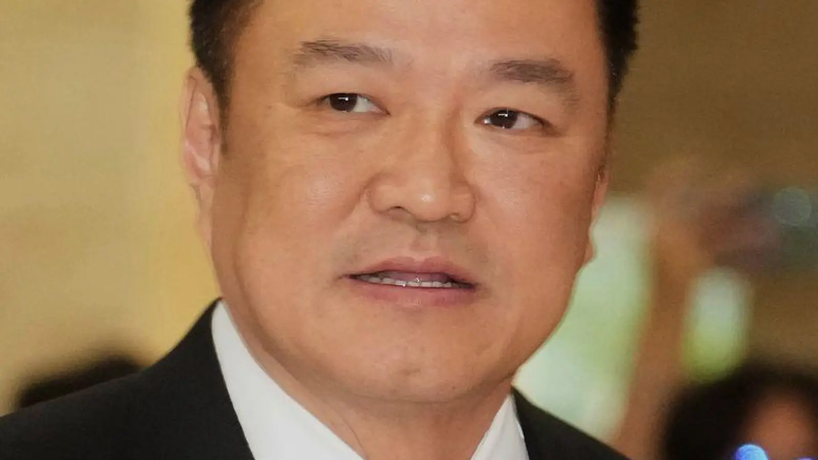 Anutin Charnvirakul ist ein erfolgreicher Bauunternehmer und prominenter Politiker. (Foto: Sakchai Lalit/AP/dpa)