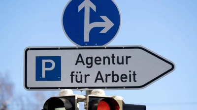 Die Arbeitslosenzahlen in Bayern sind im Oktober im Vergleich zum Vormonat gesunken. (Symbolbild) (Foto: Sven Hoppe/dpa)