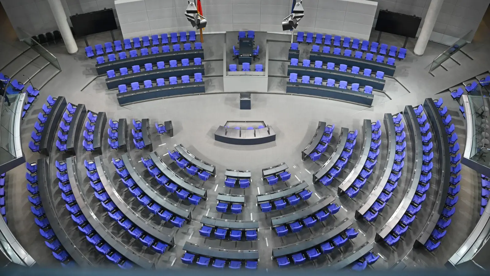 Der Bundestag wird wohl am 23. Februar neu gewählt (Foto: Anna Ross/dpa)