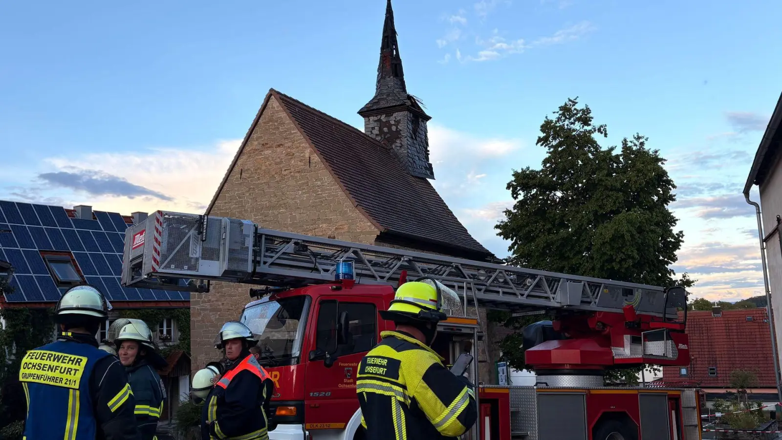 Es sind keine Personen zu Schaden gekommen. (Foto: Pascal Höfig/NEWS5/dpa)