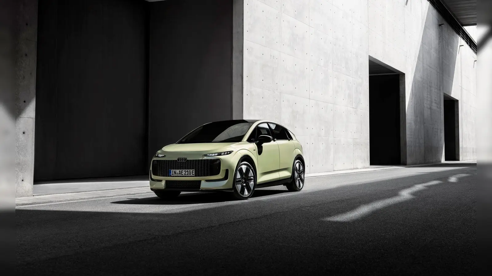 Sieht aus wie ein Kleinwagen, ist aber keiner: der Audi A2 e-tron. (Foto: Audi AG/dpa-tmn)