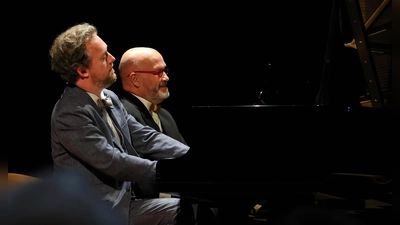 Daniel Beskow (links) und Thomas Rohde beim Abschlusskonzert des Feuchtwanger Klaviersymposiums. (Foto: Thomas Wirth)