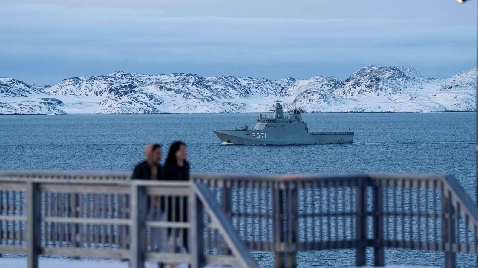 Die Soldaten aus Nato-Ländern werden am Freitag erwartet. (Foto: Evgeniy Maloletka/AP/dpa)