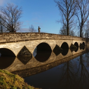 Altmühlbrücke über dem Hochwassersee - gesehen in Ornbau (Foto: Erich Kraus)