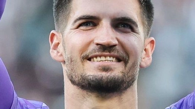 Ist mittlerweile einer der Besten in der Bundesliga: St. Paulis Torwart Nikola Vasilj. (Archiv) (Foto: Christian Charisius/dpa)