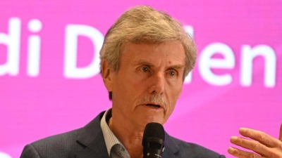  Ferdinand Dudenhöffer: „Schmeißen wir die Tarifautonomie weg für ein paar Jahre.“ (Archivbild) (Foto: Johannes Neudecker/dpa)