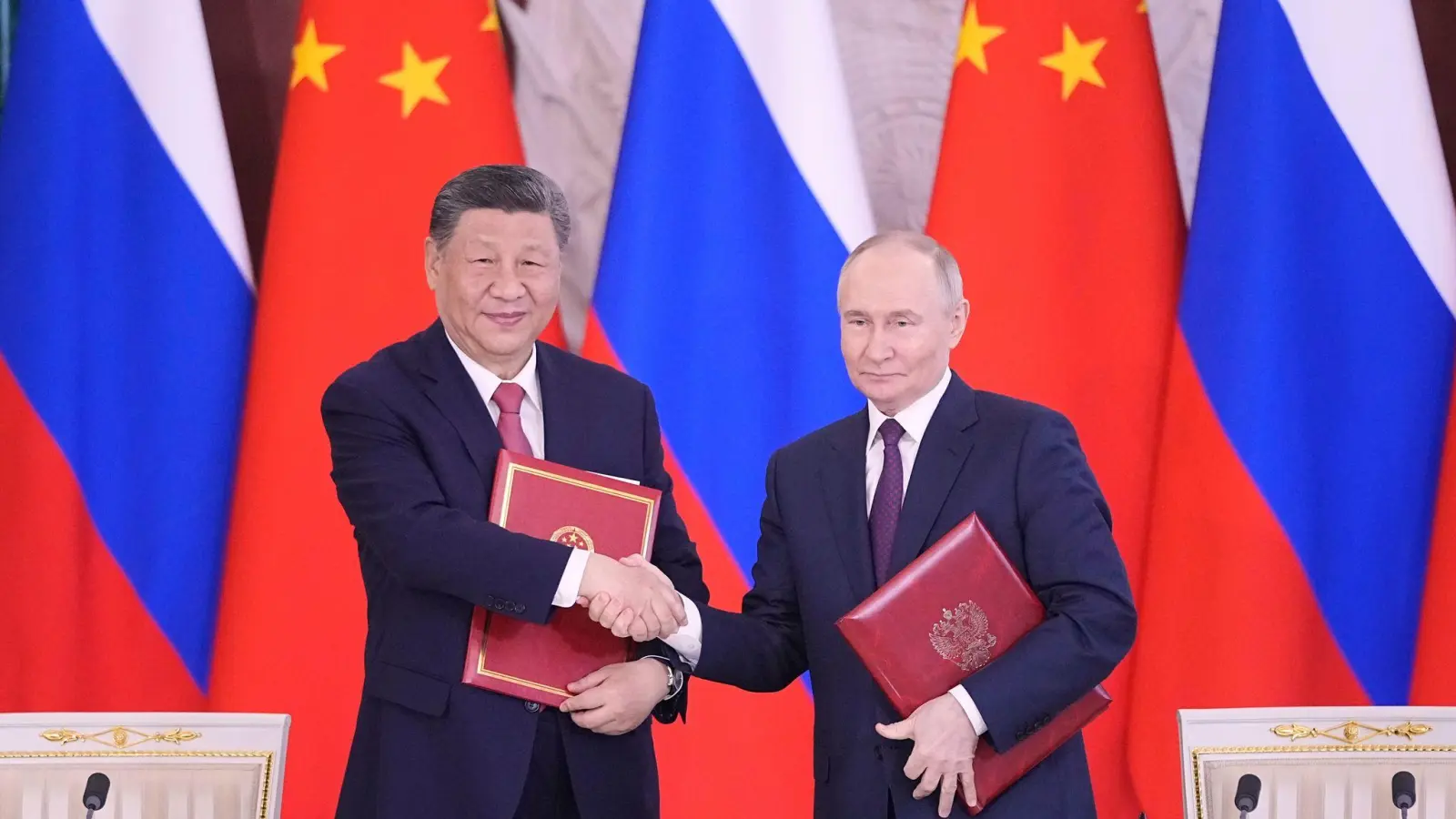 Putin und Xi bekräftigen Partnerschaft. (Foto: Pavel Bednyakov/AP/dpa)