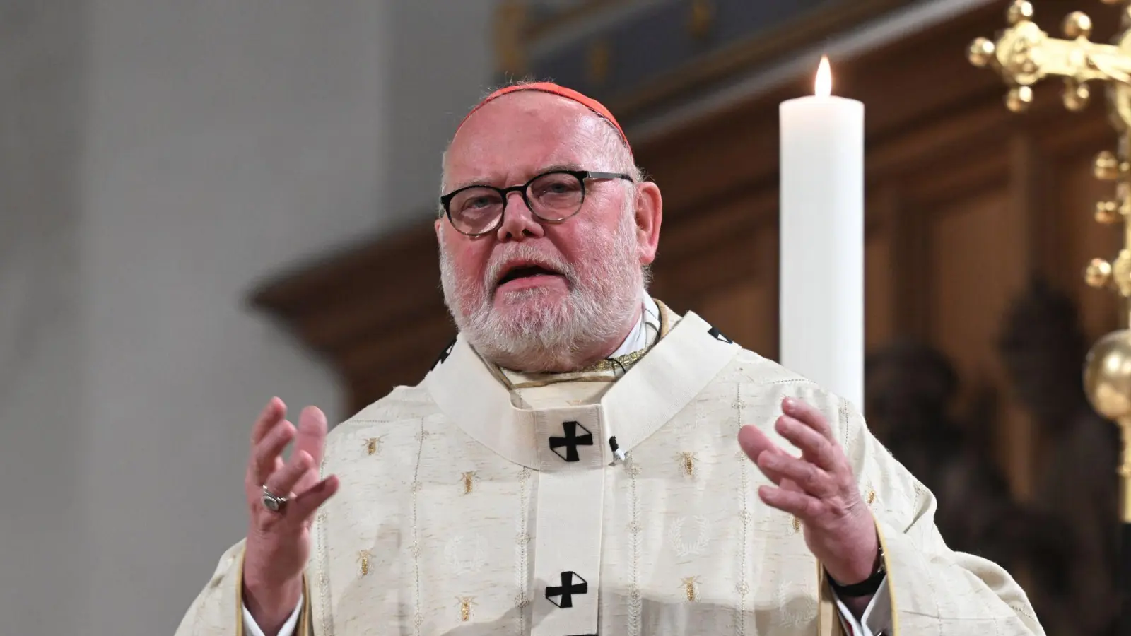 Nimmt vorerst keine Termine mehr wahr: Kardinal Marx. (Archivfoto)  (Foto: Felix Hörhager/dpa)