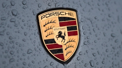 Die Porsche-Aktionäre hatten viel zu kritisieren. (Archivbild) (Foto: Christoph Schmidt/dpa)