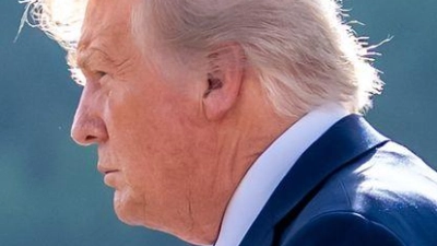 Trump hat mit seiner Abreise den G7-Gipfel völlig durcheinander gewirbelt.  (Foto: Michael Kappeler/dpa-Pool/dpa)