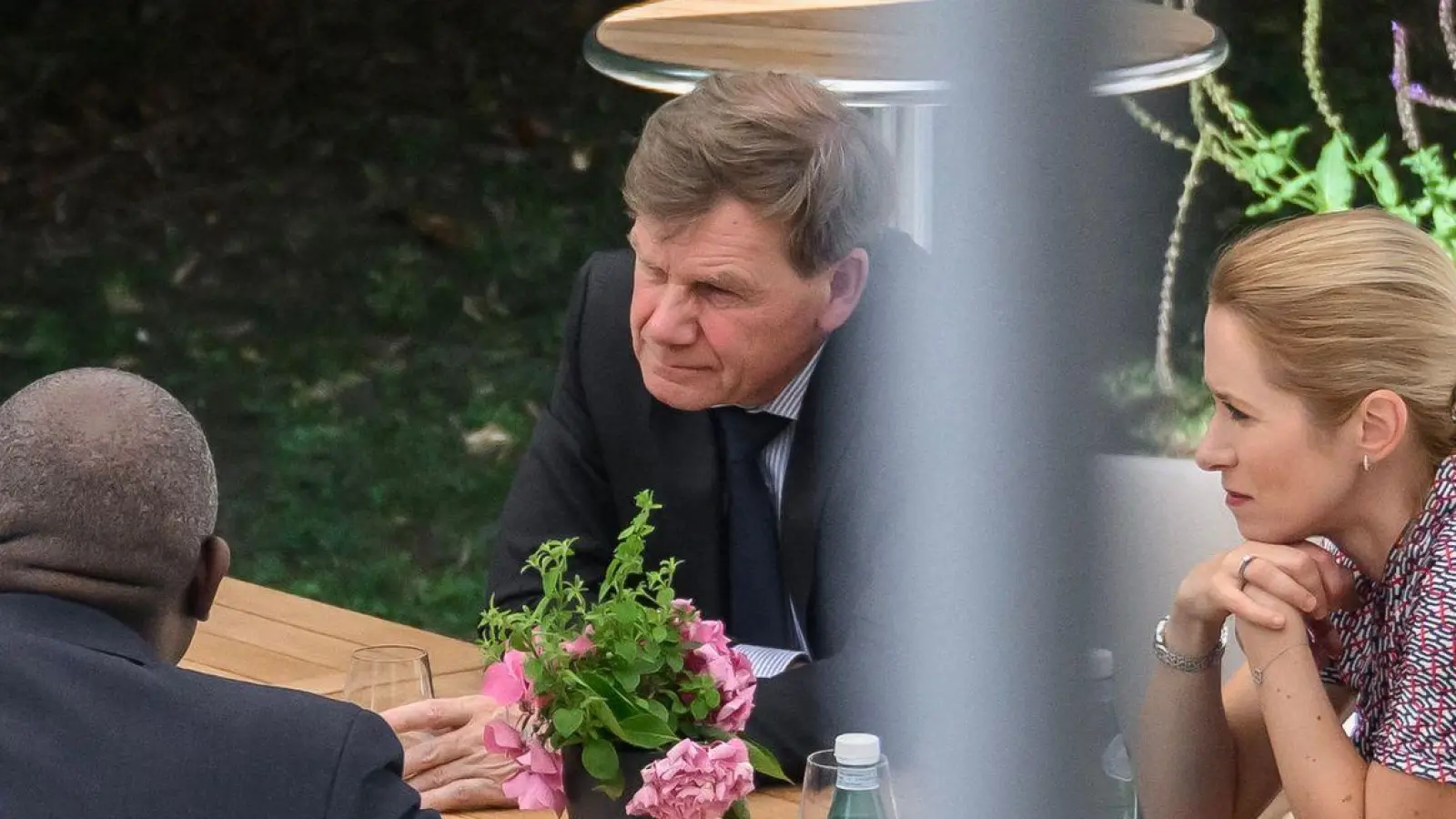 Die Europäer sehen kaum mehr Chancen, das Atomabkommen mit dem Iran zu retten. Bereits in der vergangenen Woche herrschte bei einem Treffen von Deutschlands Außenminister Johann Wadephul mit Amtskollegen düstere Stimmung. (Archivbild) (Foto: Fabrice Coffrini/KEYSTONE POOL AFP/dpa)