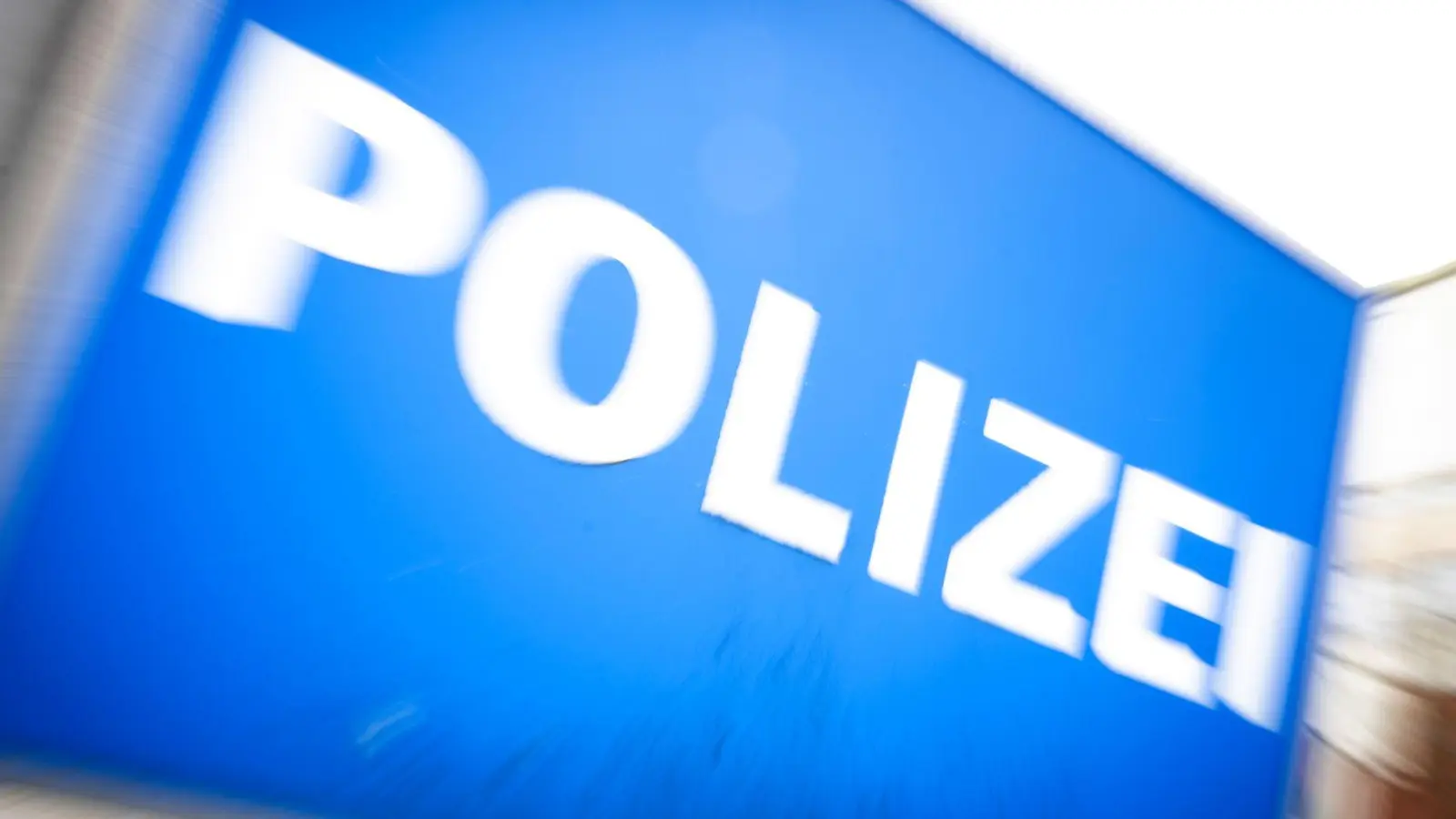 Eine aufmerksame Anwohnerin hat zur Aufklärung eines mutmaßlichen Sexualdeliktes beigetragen. (Symbolbild) (Foto: Philip Dulian/dpa)
