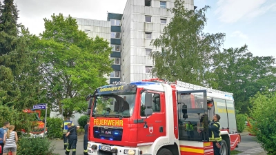 Das Hochhaus steht in der Königsberger Straße am östlichen Stadtrand von Rothenburg. Wenn solche Gebäude betroffen sind, wird bei der Alarmierung grundsätzlich eine Stufe höher gegriffen.  (Foto: Jürgen Binder)