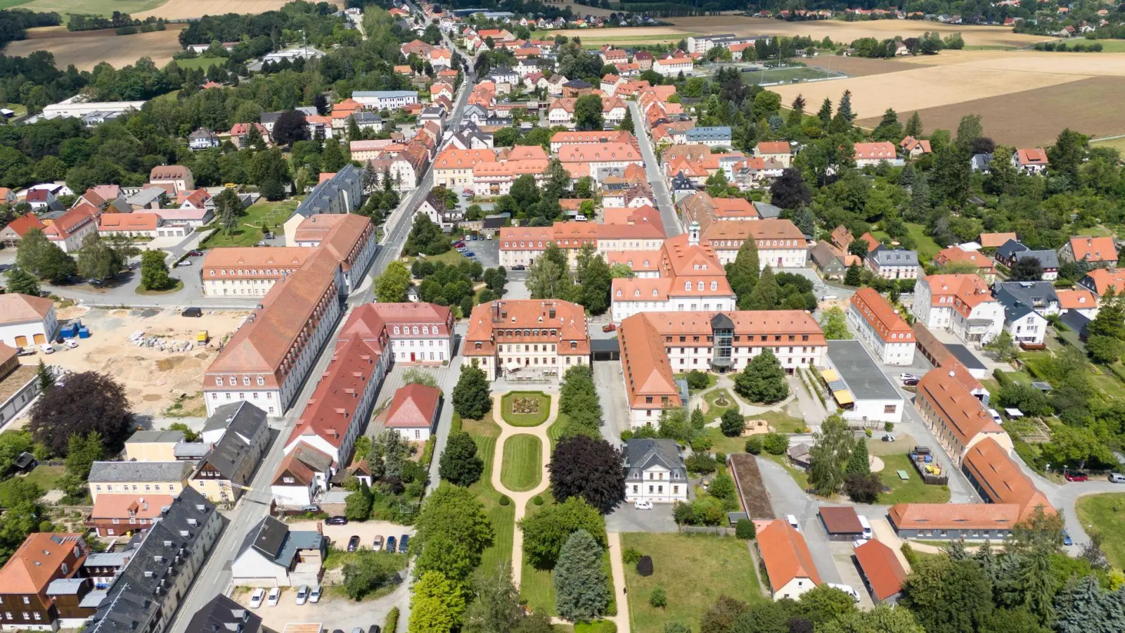 Die Brüdergemeine Herrnhut in Sachsen. (Archivfoto) (Foto: Sebastian Kahnert/dpa)