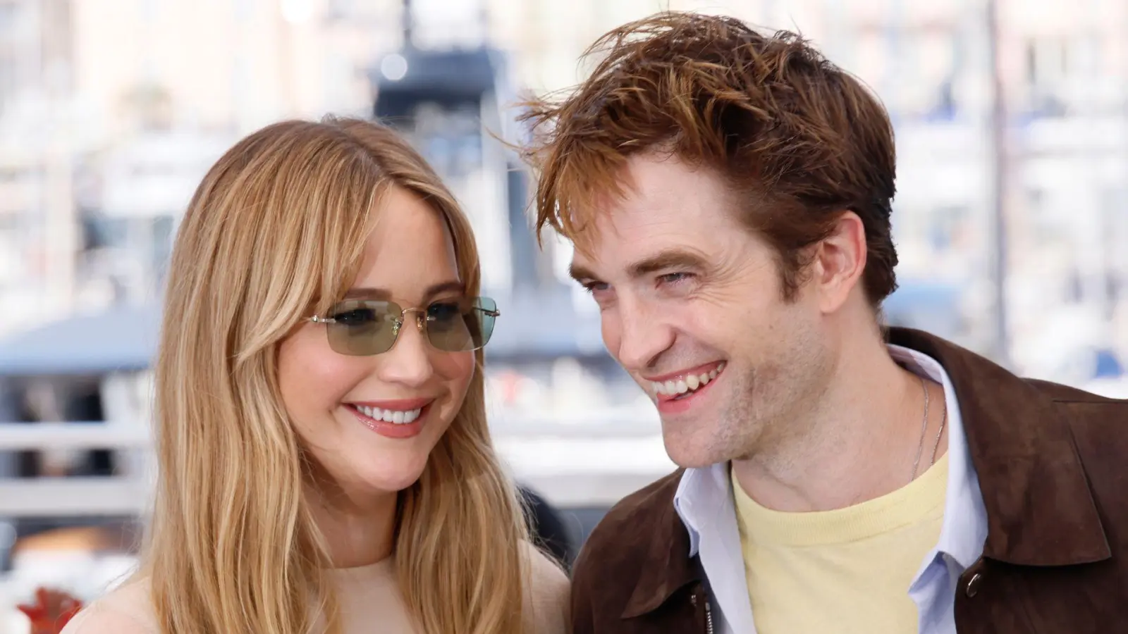 Jennifer Lawrence und Robert Pattinson bei der Premiere des Films in Cannes. (Archivbild) (Foto: Joel C Ryan/Invision/AP/dpa)