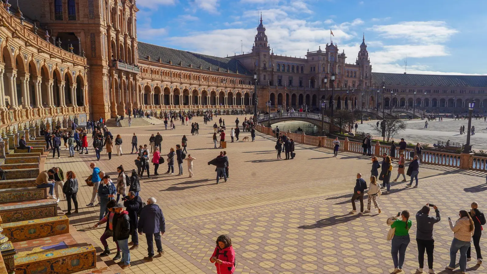 Das Vorhaben des Bürgermeisters von Sevilla löst viel Kritik aus. (Archivbild) (Foto: Eduardo Briones/EUROPA PRESS/dpa)