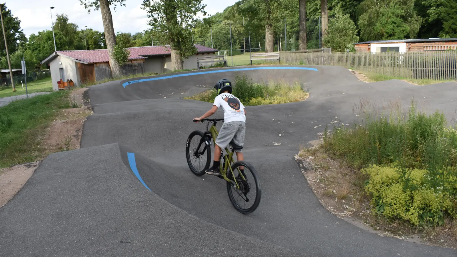 So eine asphaltierte Pumptrack-Anlage sollte in Schopfloch entstehen. Alles war vorbereitet, Fördergelder waren zugesagt - doch der Gemeinderat kippte nun das Projekt. (Archivbild: Ute Niephaus)
