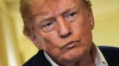 Trump hatte den ukrainischen Präsidenten Wolodymyr Selenskyj erst am Vortag aufgerufen, Angriffe auf russische Raffinerien einzustellen. (Archivbild) (Foto: Julia Demaree Nikhinson/AP/dpa)