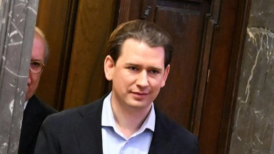 Sebastian Kurz erscheint zum Prozess vor dem Landgericht Wien. Österreichs Ex-Kanzler wurde zu acht Monaten auf Bewährung verurteilt. (Foto: Helmut Fohringer/APA/dpa)