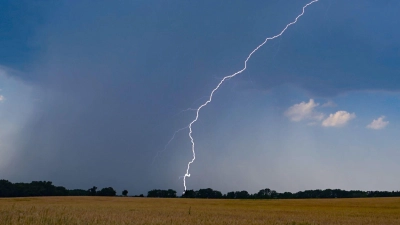 Gewitter mit starken Windböen sind heute für den Norden vorhergesagt.  (Foto: Patrick Pleul/dpa)