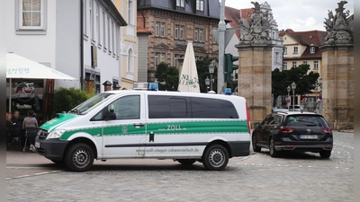 Bei einer Razzia des Zolls wurden am 9. Juli bayernweit Gastro-Betriebe durchsucht. Betroffen waren auch Objekte in Ansbach. (Foto: NEWS5/Markus Zahn)