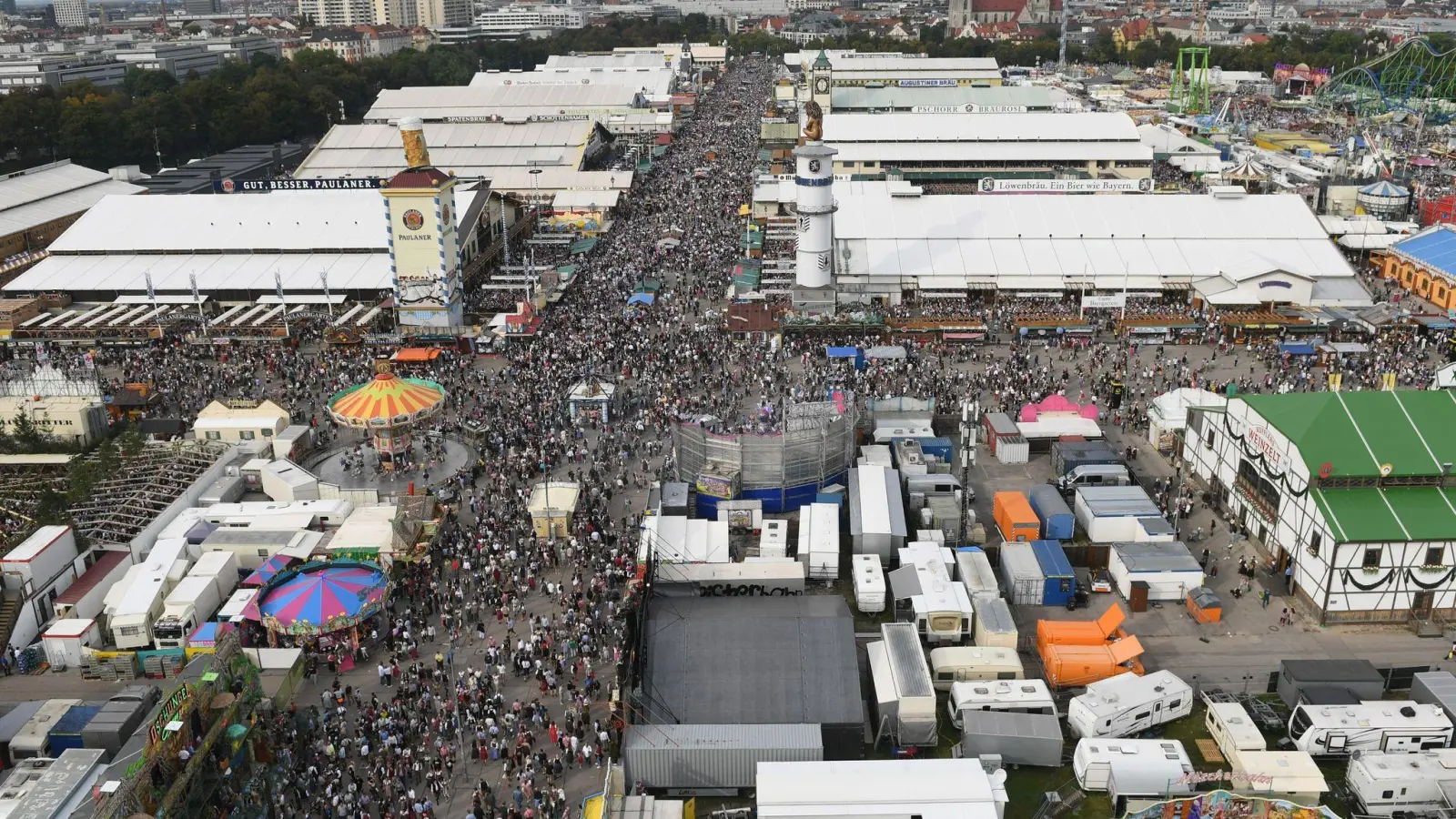 Wer sein Zelt künftig auf der Wiesn aufstellen kann, ist nun ein Fall für die Justiz (Archiv). (Foto: Felix Hörhager/dpa)