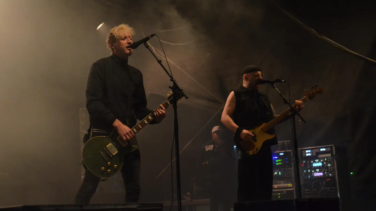 2023 kamen Rogers das erste Mal an die Bibert und machten bei Fans und Organisatoren mit ihrem authentischen, handgemachten, deutschsprachigen Punkrock Eindruck. Und wer so abliefert, der darf, nein, der muss wiederkommen. (Foto: Yvonne Neckermann)