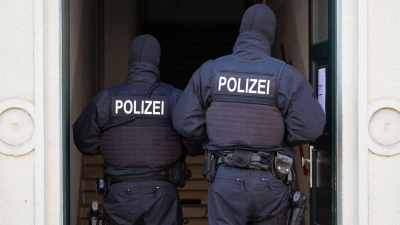 Die Polizei hat mehrere Objekte bundesweit durchsucht. (Symbolbild) (Foto: Sebastian Kahnert/dpa)