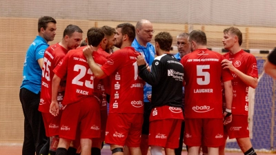 Der TSV Rothenburg (hier bei einer Auszeit im Spiel gegen Günzburg) fährt optimistisch nach Lohr am Main. (Foto: Markus Zahn)