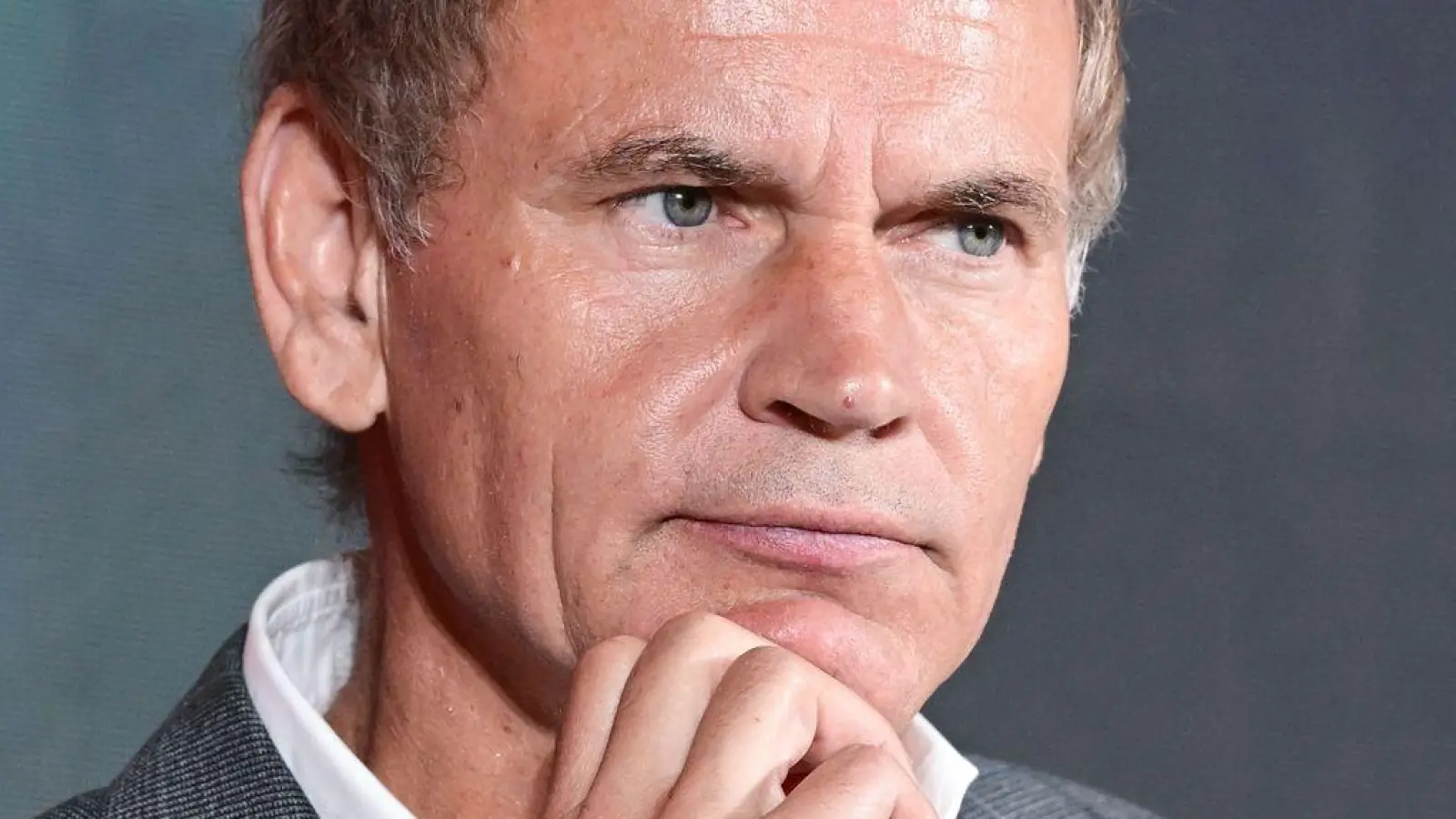 Konzernchef Oliver Blume will nach eigenen Angaben Fabrikschließungen vermeiden. (Archivbild) (Foto: Bernd Weißbrod/dpa)