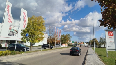 Im Herrieder Gewerbegebiet kann am Samstag jede Menge erlebt und entdeckt werden. Rund 80 Aussteller präsentieren ihr Leistungsspektrum. (Foto: Christian Treffer)