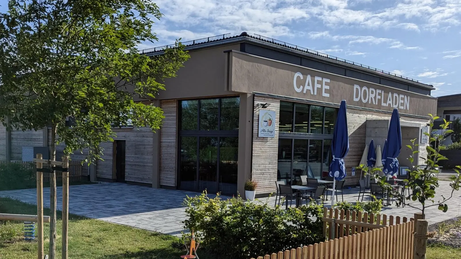 Einkaufen im eigenen Ort: Der Dorfladen in Neusitz macht es möglich.  (Foto: Gemeinde Neusitz)