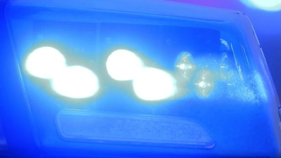 Der 71-Jährige und mutmaßliche Unfallverursacher habe die Vorfahrt eines anderen Mannes missachtet. (Symbolbild) (Foto: Karl-Josef Hildenbrand/dpa)