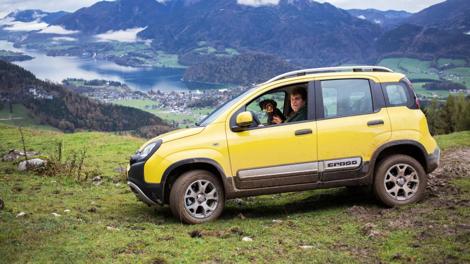 Mit dem Bärchen in die Berge? Nur zu, immerhin sind gebrauchte Modelle wie etwa der Fiat Panda Cross auch mit Allradantrieb zu haben. (Foto: Fiat/dpa-tmn)