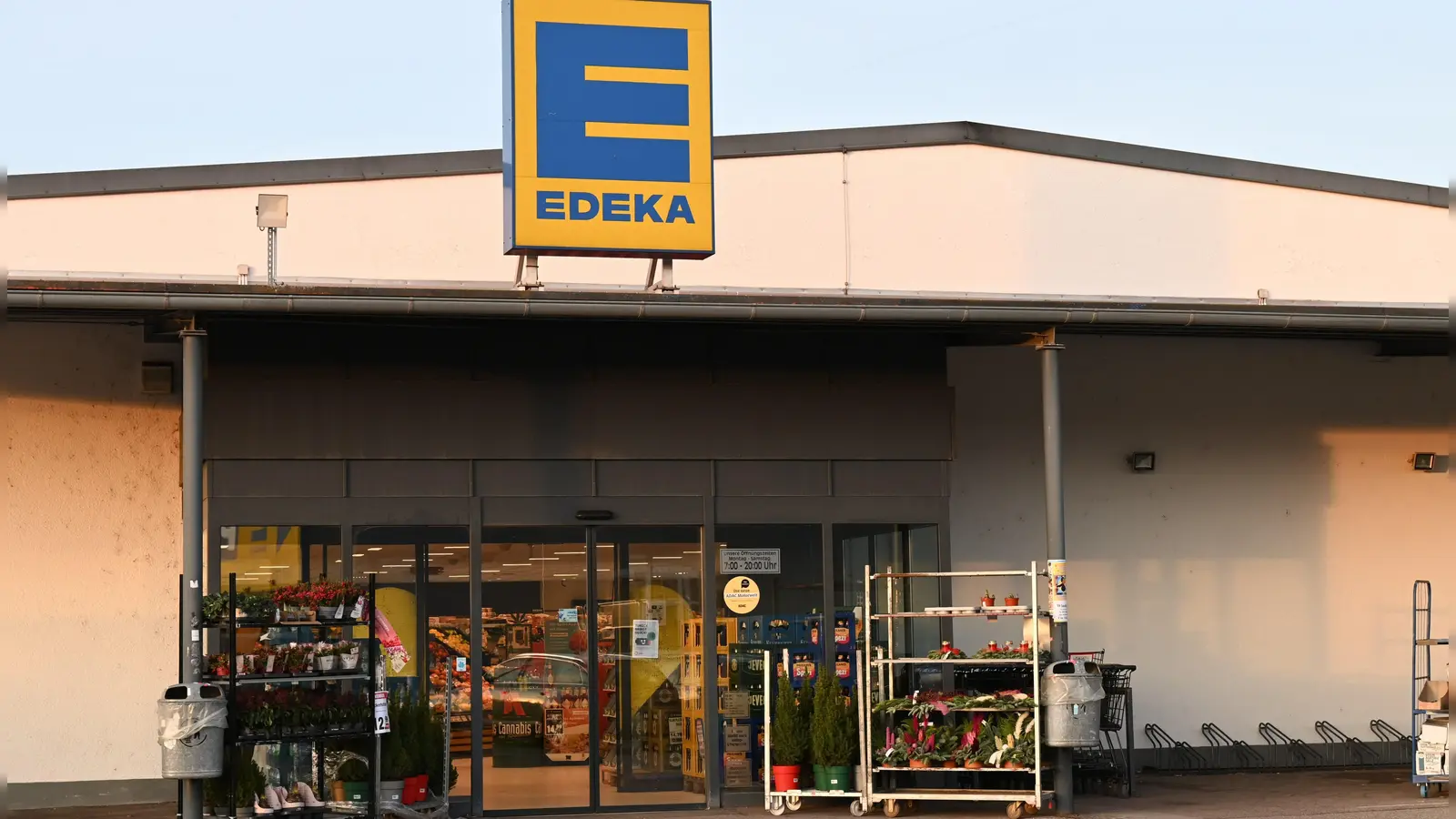 Ab September übernimmt Edeka selbst die Leitung der Filiale in Windsbach. Die Frischetheke soll wieder aktiviert werden. (Foto: Luca Paul)