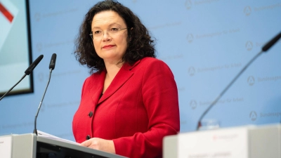 Andrea Nahles, die Vorstandsvorsitzende der Bundesagentur für Arbeit, informierte über die Lage auf dem deutschen Arbeitsmarkt. (Foto: Nicolas Armer/dpa)