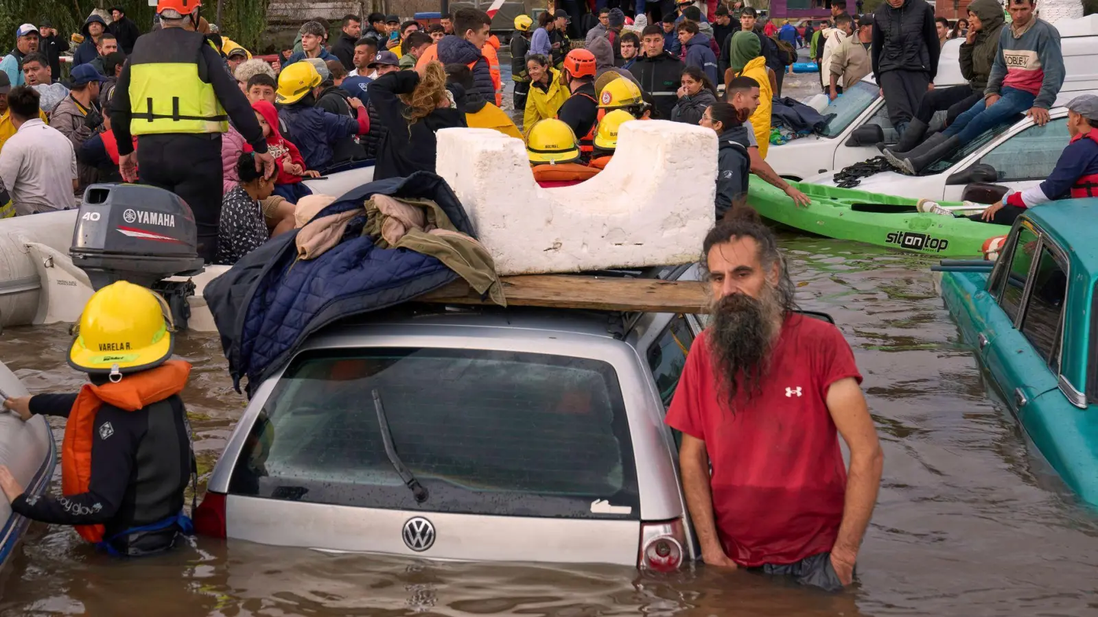 Ganze Landstriche sind überflutet. (Foto: Rodrigo Abd/AP/dpa)